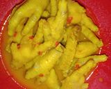 Foto langkah ke 2 dari resep 11. Ceker Bumbu kuning.