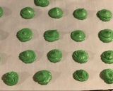 Foto del paso 2 de la receta: Merengues con una clara