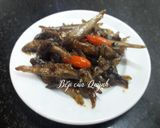 Hình bước làm 4 của món Cá cơm khô rim