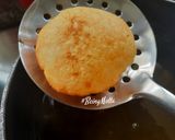 A picture of step 5 of Khoya Malpua.