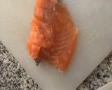 Foto del paso 1 de la receta Tartaletas de salmón y bacalao ahumados con aguacate