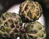 A picture of step 1 of Custard Apple Shake.