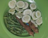 Foto langkah ke 2 dari resep 2020.21 Sayur Asem Bumbu Iris.