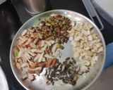 A picture of step 4 of Rava ladoo in south indian style.