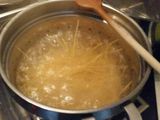 Tejszínes-krémsajtos spagetti