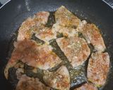 A picture of step 3 of Lemon chicken curry.