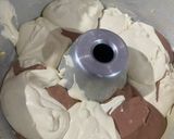 Foto langkah ke 9 dari resep Bolu kukus Marmer 3 telur.