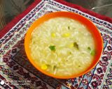 A picture of step 4 of Chicken maggi soup.