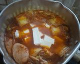 Foto langkah ke 3 dari resep Kimchi jjigae (Sup Kimchi).