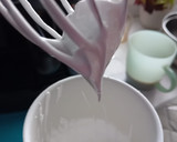 Foto del paso 2 de la receta: Técnica facilísima de merengue suizo