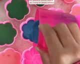 Foto langkah ke 4 dari resep Rainbow bread Pudding.