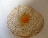 Foto del paso 1 de la receta: Masa con queso y perejil para tartas saladas