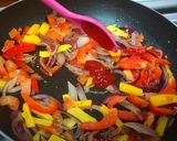 வெஜிடபிள் மயோனைஸ் ரோல்(Vegetable myonaise recipe in tamil) ரெசிபி ஸ்டேப் 2 புகைப்படம்