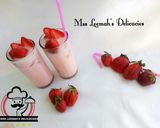 A picture of step 2 of Strawberry Milkshake.