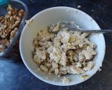 Foto del paso 1 de la receta: Peras al Oporto con crumble de nueces