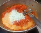 A picture of step 3 of Gajar ka Halwa.
