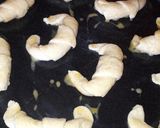 Foto del paso 10 de la receta: MEDIALUNAS de manteca🥐