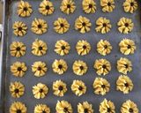 Foto langkah ke 2 dari resep Cookies 3 bahan, enak dan ekonomis.