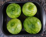 Foto del paso 2 de la receta: Zapallitos de tronco rellenos de Seitán y quesos