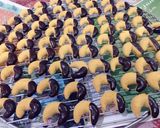 Foto langkah ke 7 dari resep Almond Crescent.