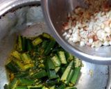 ભીંડી સબ્જી(bhandi sabji recipe in Gujarati) રેસીપી સ્ટેપ2ફોટો