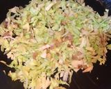 A picture of step 4 of Cabbage Maggi Wraps.