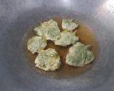 Foto langkah ke 7 dari resep Peyek/Keripik Bayam Renyah.