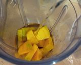Foto langkah ke 2 dari resep Jus Mangga Apel.