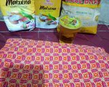 Foto langkah ke 2 dari resep Donat maizena elmo.