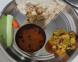 A picture of step 2 of Sorgam bhakri (flat bread) with ridge gourd and potato sabji.