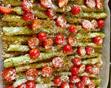 Foto del paso 5 de la receta: Espárragos verdes al horno con crujiente de parmesano