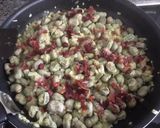 Foto del paso 4 de la receta Habas encebolladas con jamón