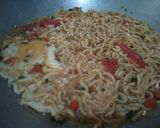 Foto langkah ke 4 dari resep Mie Telor Pembangkit Semangat 😝.
