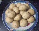 A picture of step 2 of Delhi Wali Khasta Kachori.