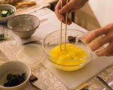 Foto del passaggio 1 della ricetta Dashimaki tamago