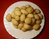 Foto del paso 7 de la receta Estofado de patatas baby con acelgas y pimientos