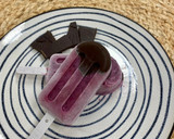 Foto del paso 4 de la receta: Helados de yogur, frambuesa y arándanos
