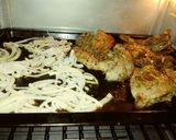 Foto del paso 2 de la receta: Pechito de cerdo con Papas al horno