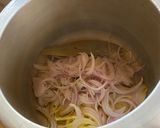 A picture of step 1 of Masala Egg Bejo.