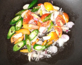 Foto langkah ke 2 dari resep Tumis Sirih Bumi Saus Tiram.