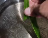 Foto langkah ke 5 dari resep Pisang Salambuak (Pisang Rebus Salut Kelapa Parut).