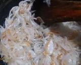 A picture of step 1 of Aloo Chicken Salan.