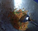 Foto langkah ke 3 dari resep Bihun Goreng Simpel.
