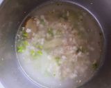 Hình bước làm 2 của món Soup măng tây nấm rơm cá lóc phile - ăn dặm