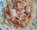 Foto del paso 1 de la receta: Calamares en Salsa Americana