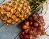 Pineapple and grapes mocktailmatakin girki1 hoto