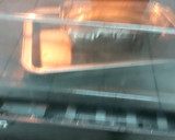A picture of step 14 of Leopard Print Bread.
