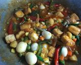 Foto langkah ke 7 dari resep Ayam,tahu,telor puyuh masak saos asam manis.