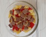 A picture of step 6 of Pineapple Trifle bowl.
