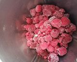 Une image de l'étape 2 de Sorbet framboise thermomix.